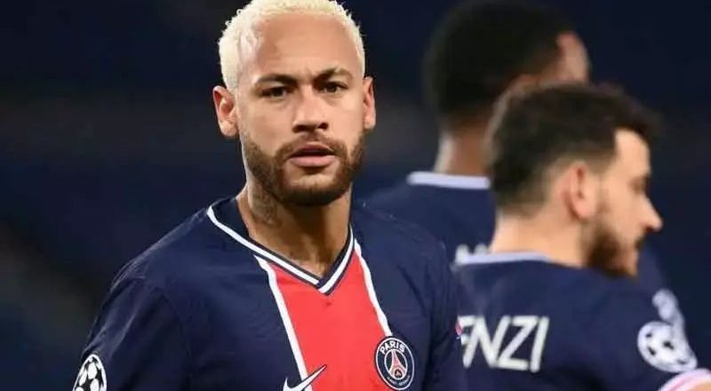 Neymar’s penalty leads to PSG win