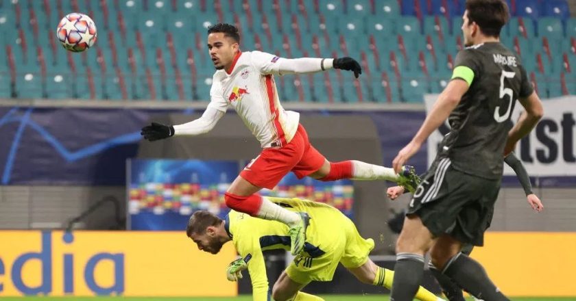 United crash out of Champions League at Leipzig