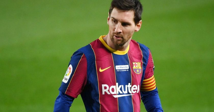 Valencia hold woeful Barcelona
