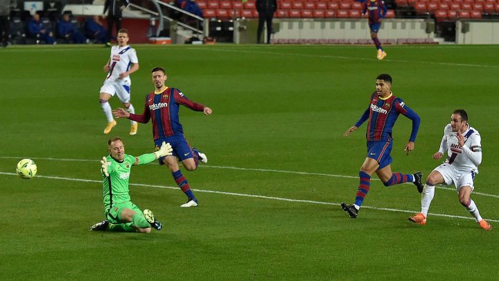 Barcelona held by Eibar
