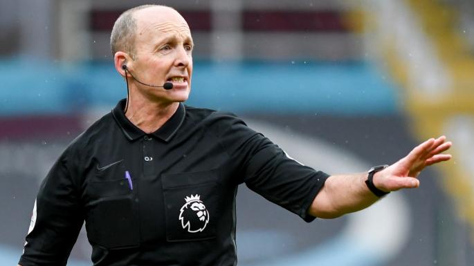 Give The Ref A Hand