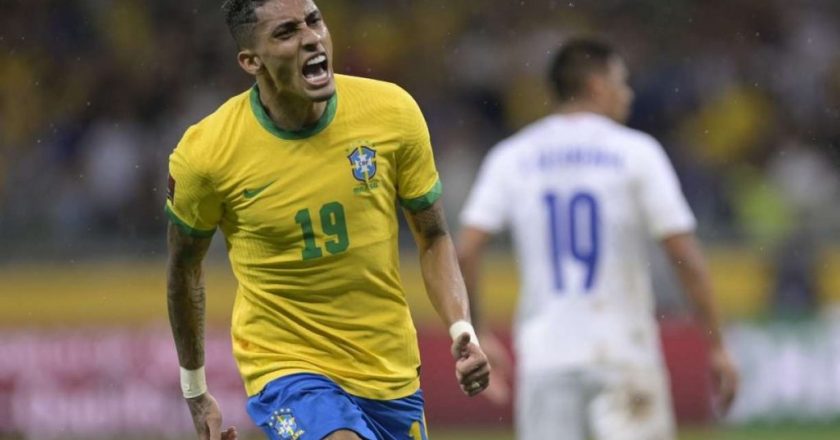 Brazil cruise past Paraguay with a comfortable 4-0 win