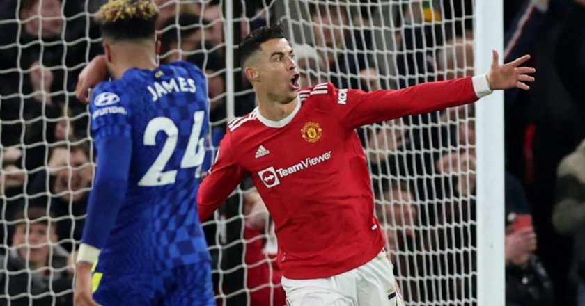 Ronaldo salvages a draw for United