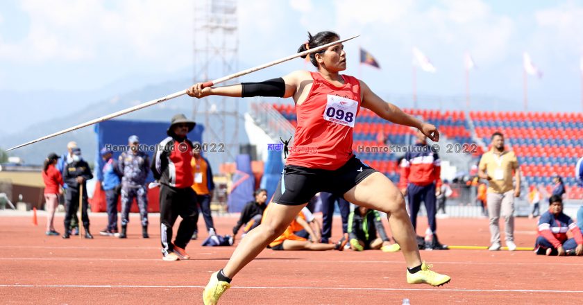 Chandrakala wins gold setting a new national record