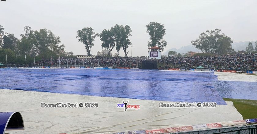 Downpour halts the ACC Premier Cup finale midway